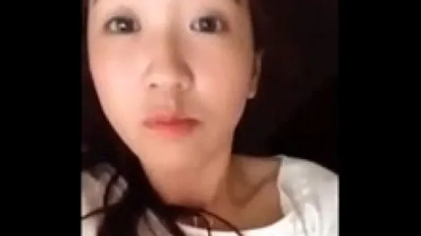 显示 Innocent korean teen squirting on webcam 条新剪辑