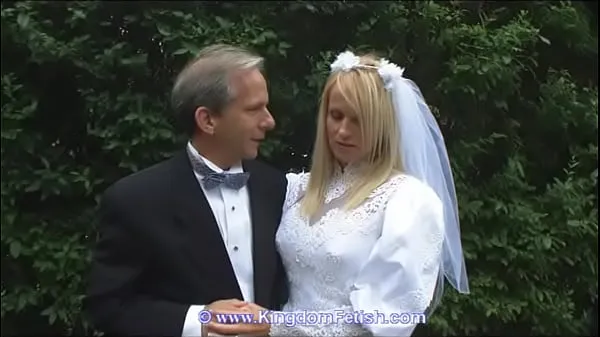 Zobrazit Cuckold Wedding nových klipů