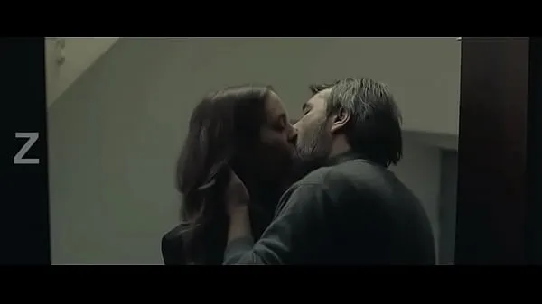 Mostrar Story Karayel Lovemaking Scene - Náusea 2015 novos clipes