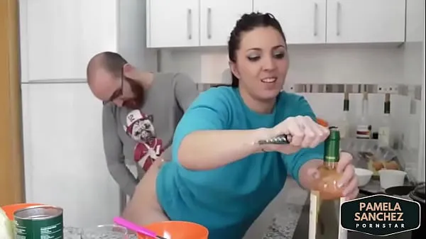Show Fucking in the kitchen while cooking Pamela y Jesus more videos in kitchen in pamelasanchez.eu new Clips
