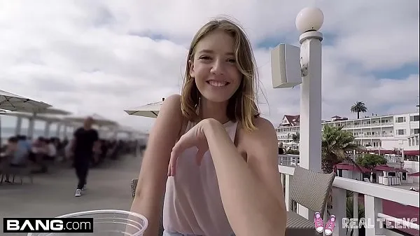 Real Teens - Teen POV Pussy spielen in der Öffentlichkeitneue Clips anzeigen