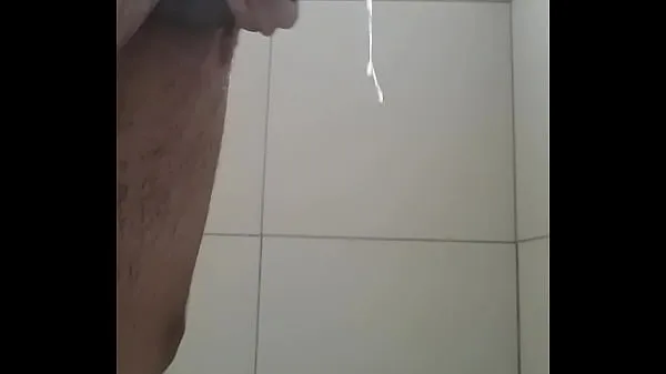 Young virgin jacking off új klip megjelenítése