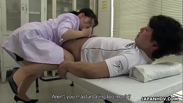 Vis Japanese nurse, Sayaka Aishiro sucks dick while at work, uncensored nye klipp
