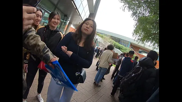 Chinese women Hong Kong student új klip megjelenítése