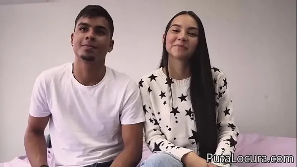 Mostrar Casais: Valerin e seus mamilos de chocolate. Casal colombiano em casting pornô novos clipes