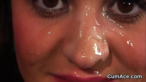 Näytä Nasty bombshell gets cumshot on her face swallowing all the love juice uutta leikettä