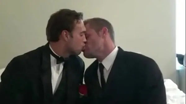 Mostrar Hétero que beija um cara gay no dia do casamento novos clipes