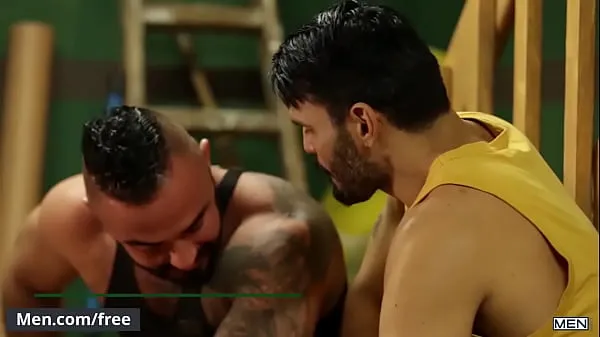 Visa Buff hunks (Jessy Ares, Jean Franko) sucking fucking nya klipp