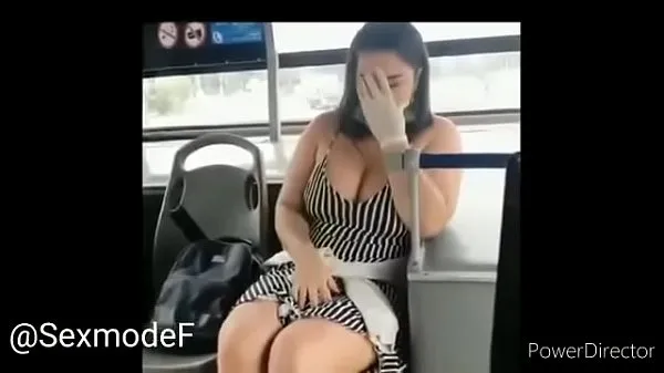 Mostrar Tetona en bus squirt nuevos clips