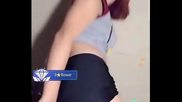 I love to twerk latina 個の新しいクリップを表示