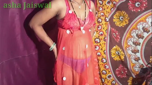 Mostrar desi bhabhi en ropa roja nuevos clips