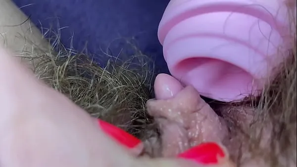 Testen Muschi lecken Kitzler lecken Spielzeug große Klitoris haarige Muschi in extremer Nahaufnahme Masturbationneue Clips anzeigen