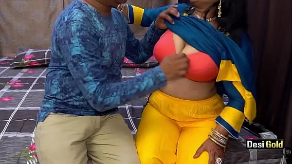 Show Indian Aunty Fucked For Money With Clear Hindi Audio new Clips
