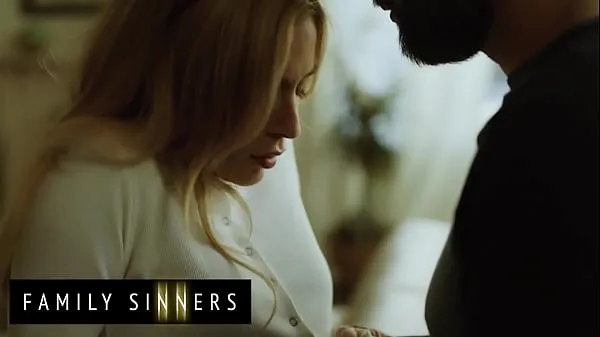 Rough Sex Between Stepsiblings Blonde Babe (Aiden Ashley, Tommy Pistol) - Family Sinners új klip megjelenítése