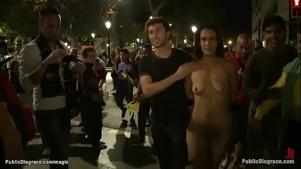 Vis Euro slut naked public humiliated nye klip