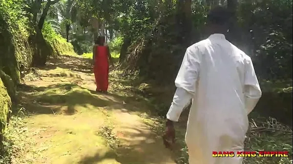 Afficher EN TANT QUE FILS D'UN MILLIONNAIRE POPULAIRE, J'AI BAISÉ UNE FILLE DU VILLAGE AFRICAIN SUR LES ROUTES DU VILLAGE ET J'AI APPRÉCIÉ SA CHATTE MOUILLÉE (VIDÉO COMPLÈTE SUR XVIDEO RED nouveaux extraits