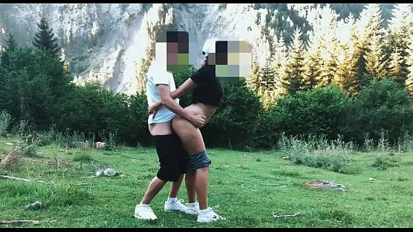 Show Big ass tourist fucked in the forest in standing doggy style new Clips