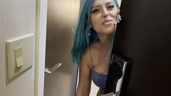 Show Casting Curvy: Blue Hair Thick Porn Star BEGS to Fuck Delivery Guy new Clips