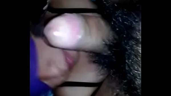 Tampilkan wife sucking my cock Klip baru