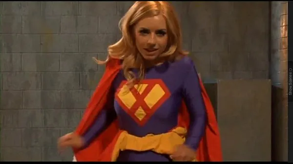 Supergirl Heldin Cosplayneue Clips anzeigen