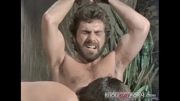 Mostra Incatenato George Payne Sex Scene da Vintage Porn CENTURIANS OF ROME (1981nuovi clip